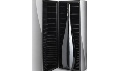 Botella de vino edición limitada diseñado por Zaha Hadid.