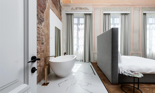 Hotel Pacai diseñado por arquitecto Saulius Mikštas