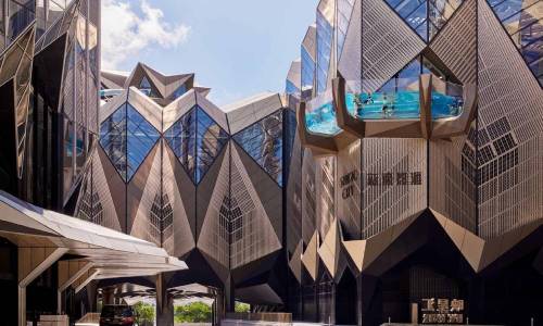 W Macau de ZHA abrió sus puertas en Studio City.